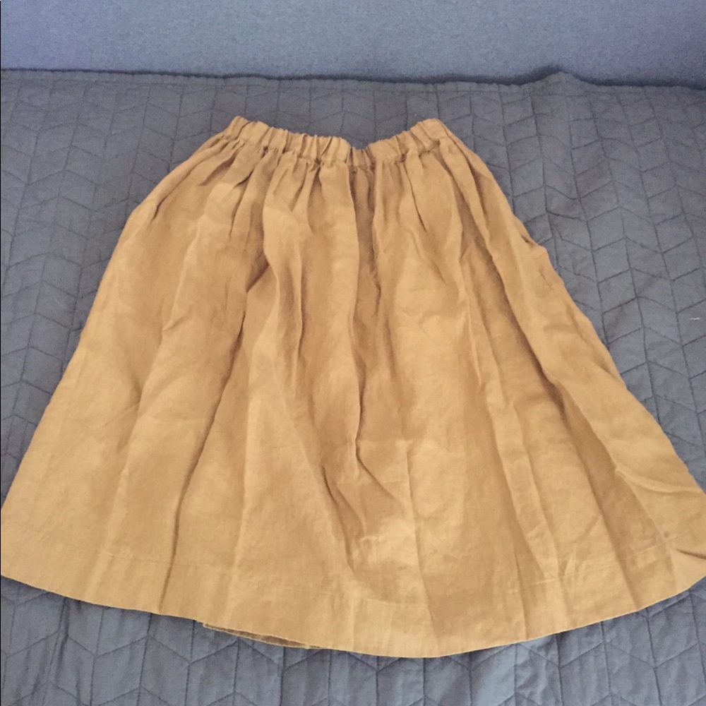not perfect linen skirt!